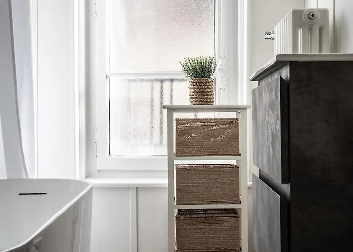 아파트 Brina - By Emerald *